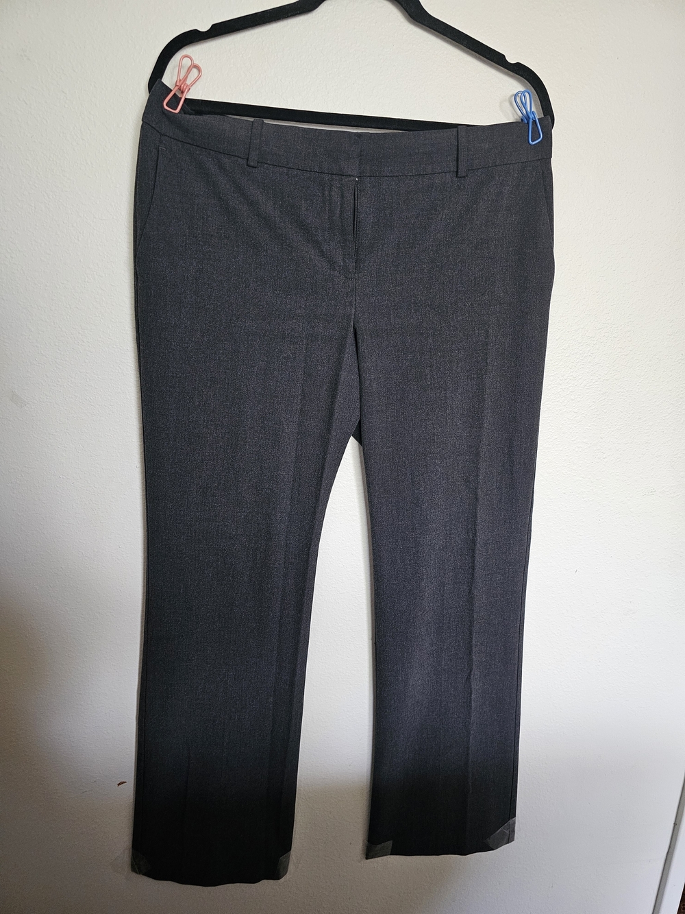 Ann Taylor Straight Leg Dress Pants in Charcoal